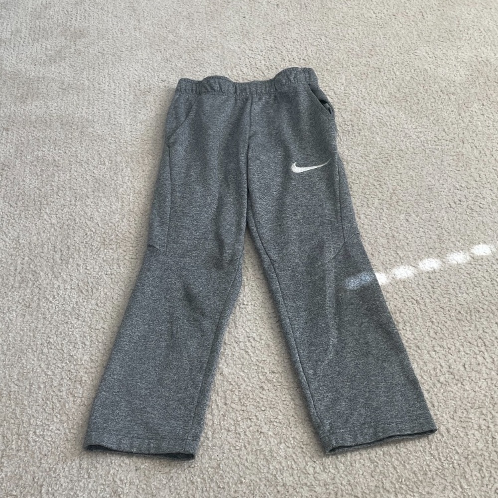 Grey Nike sweatpants